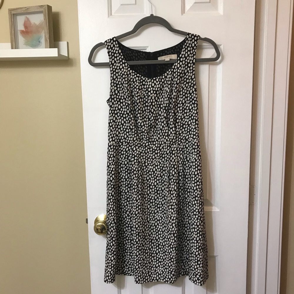 Ann Taylor LOFT Dress